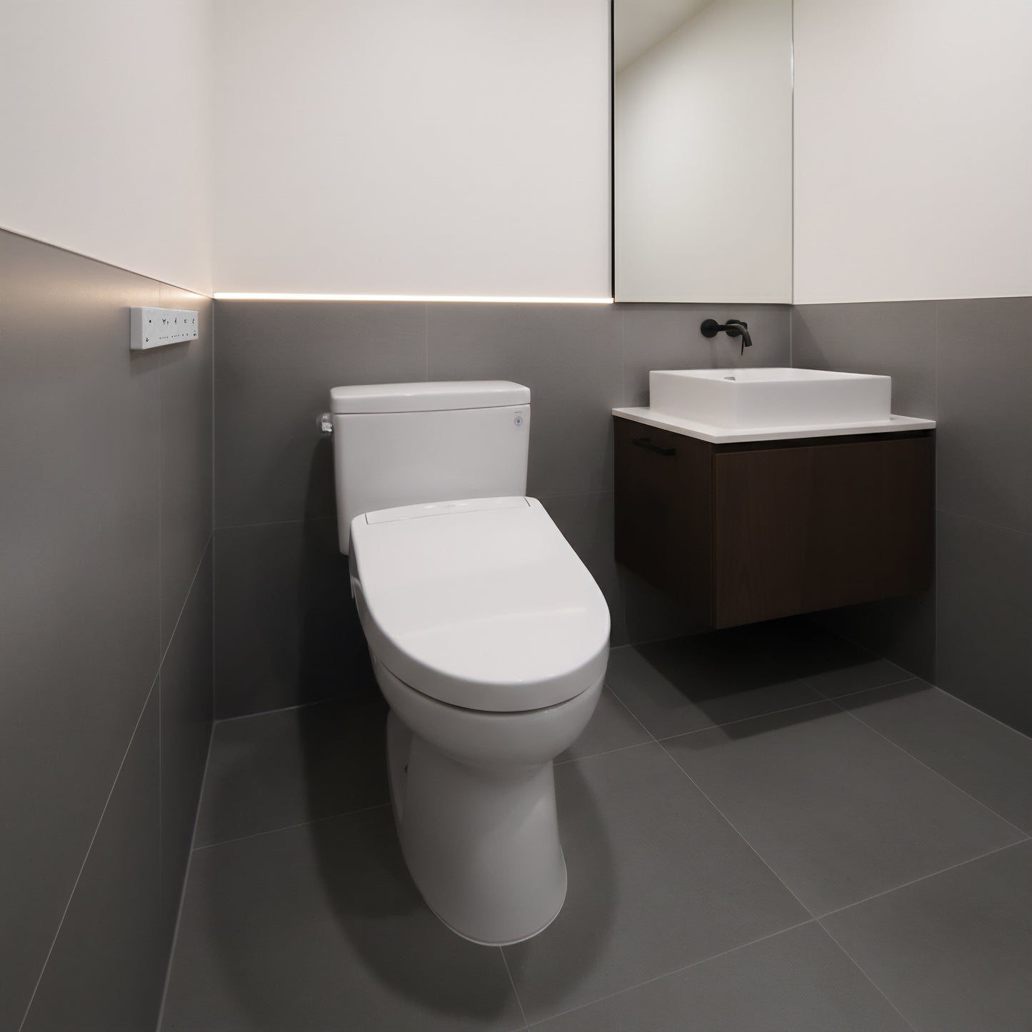 Toto S5 Washlet Elongated Electric Bidet Seat